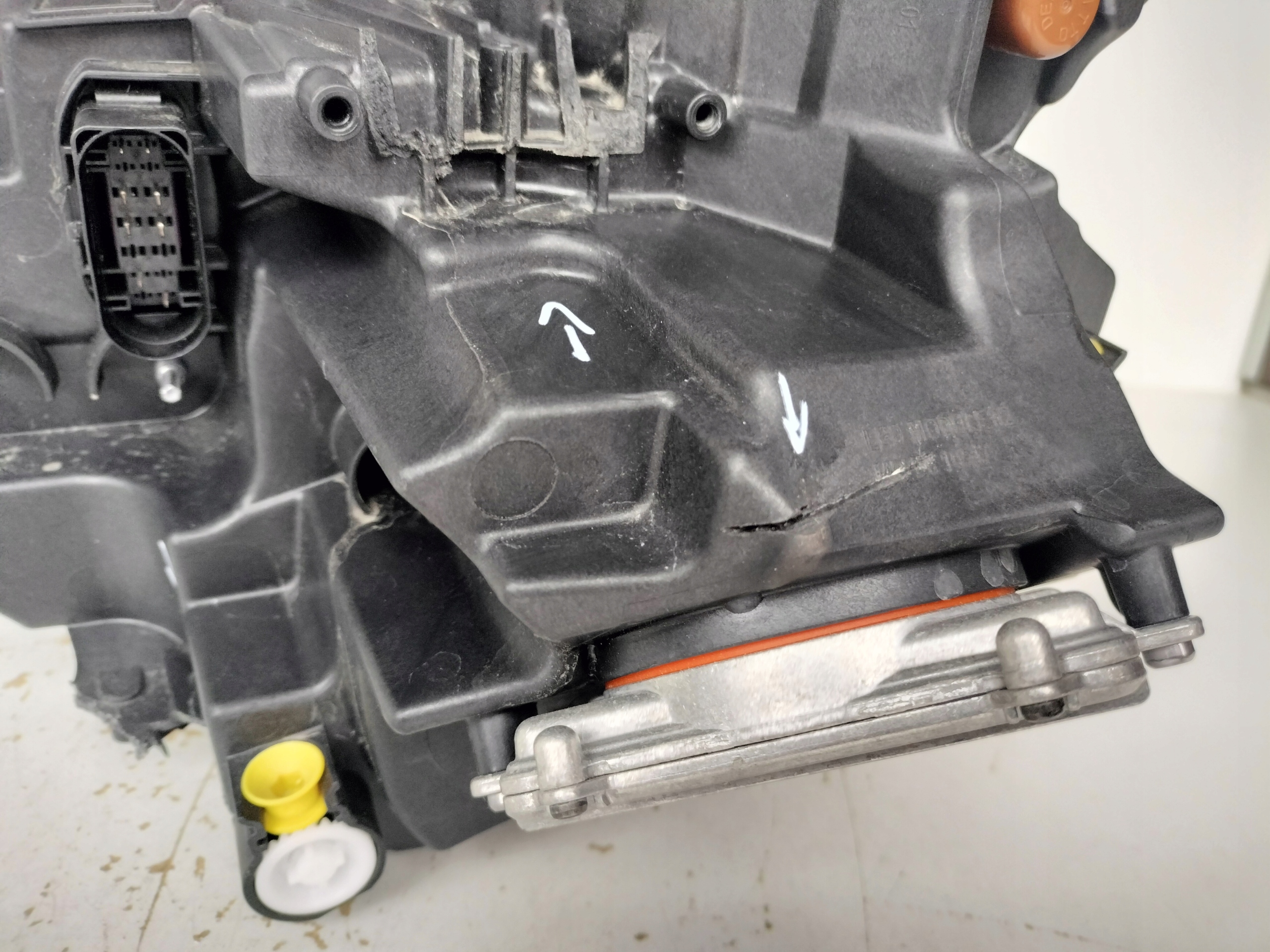 PRAVE PREDNE SVETLO SKODA KAMIQ 658 18- FULL LED