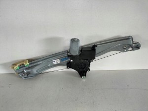 PRAVE ZADNE STAHOVANIE OKNA OPEL INSIGNIA B 17- PRAVE ZADNE STAHOVANIE OKNA OPEL INSIGNIA B 17-