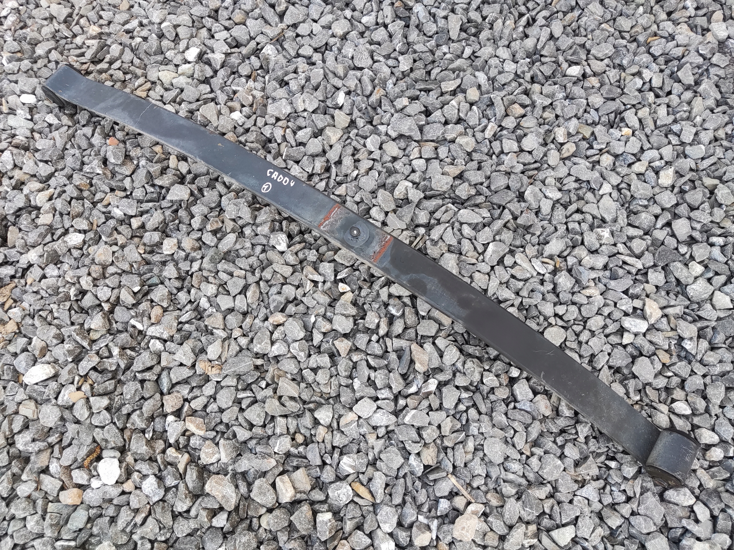 ZADNE LISTOVE PERO VOLKSWAGEN CADDY III IV 2K5 2K5511151AA 2015-19