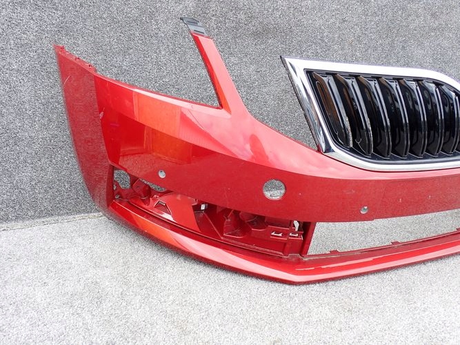 SKODA OCTAVIA III LIFT 17- PREDNÝ NÁRAZNÍK
