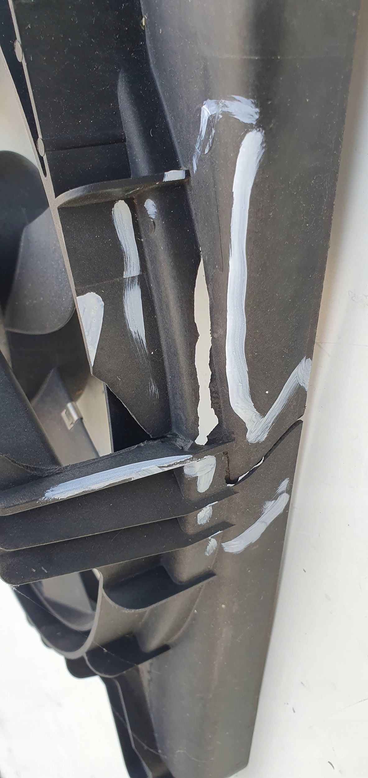 Ford Mondeo MK V 5 1.5 tdci DG93-8C607-EE VENTILATOR CHLADICA