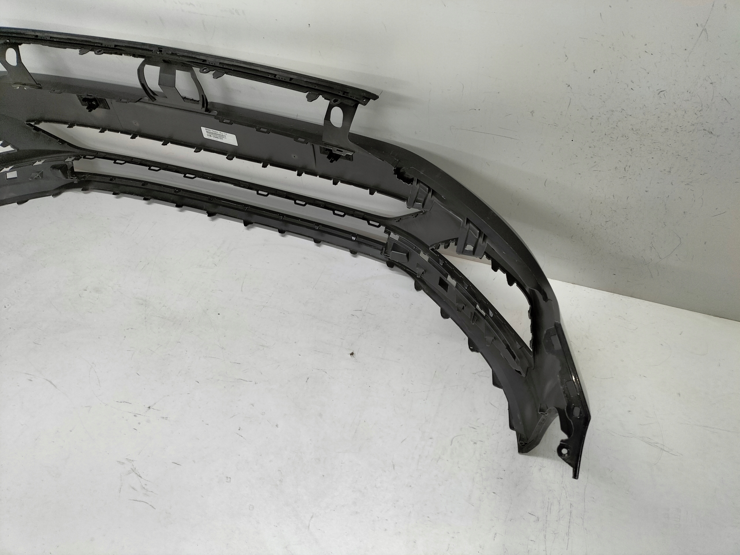 PREDNÝ NÁRAZNÍK VW POLO VI 2G0 17-