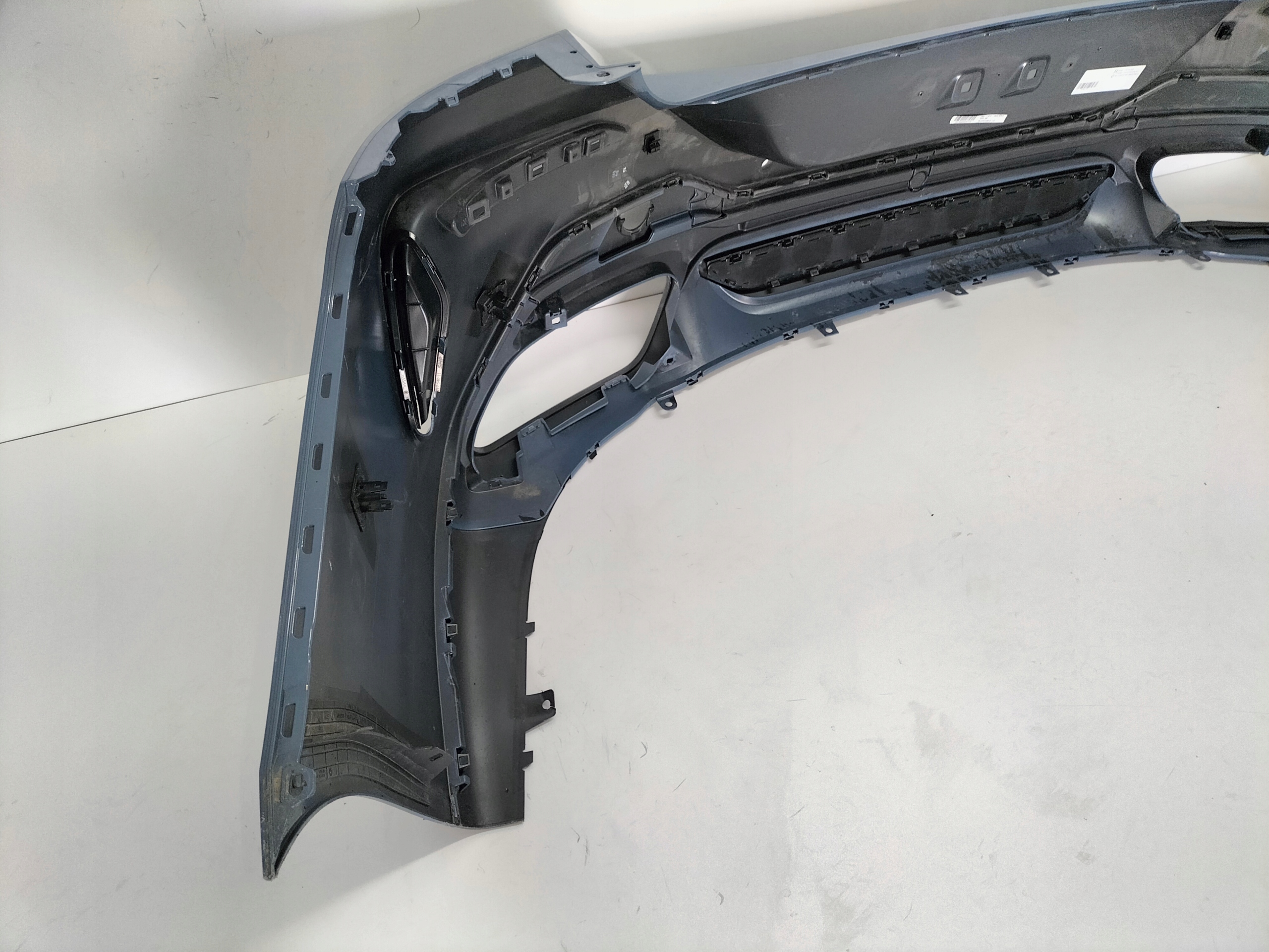 ZADNÝ NÁRAZNÍK BMW 8 G14 G15 18- M-PAKET