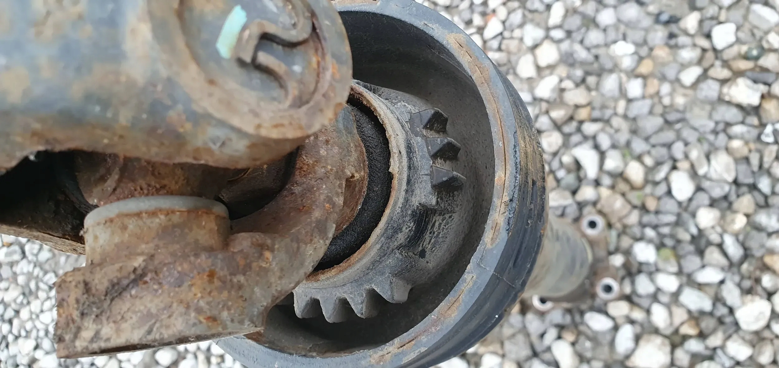 FORD RANGER III 3 015- EB3G-4K145-DB ZADNÝ KARDAN