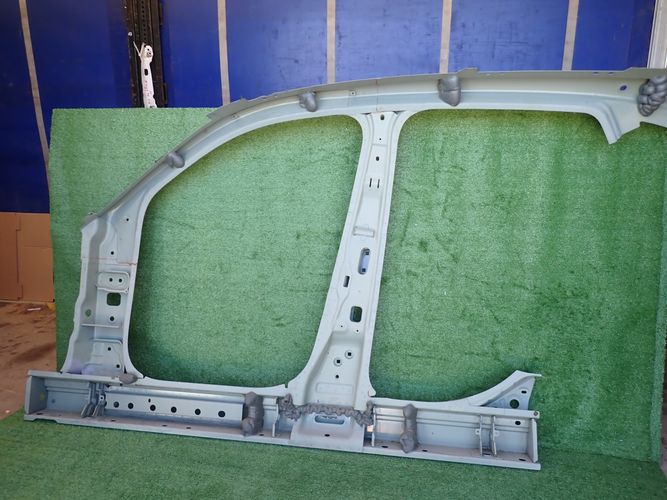 MERCEDES W253 253 GLC PRAVY PRAH PRAVÉ STLPIK A2536371800