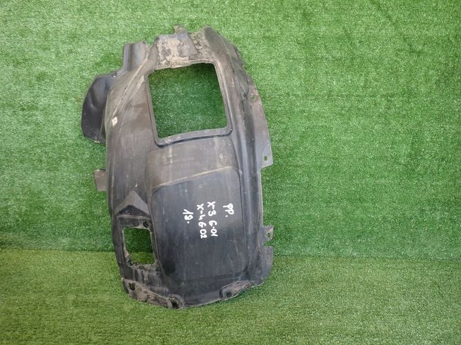 BMW X3 G01 X4 G02 PRAVY PREDNY PODBLATNIK jedna časť