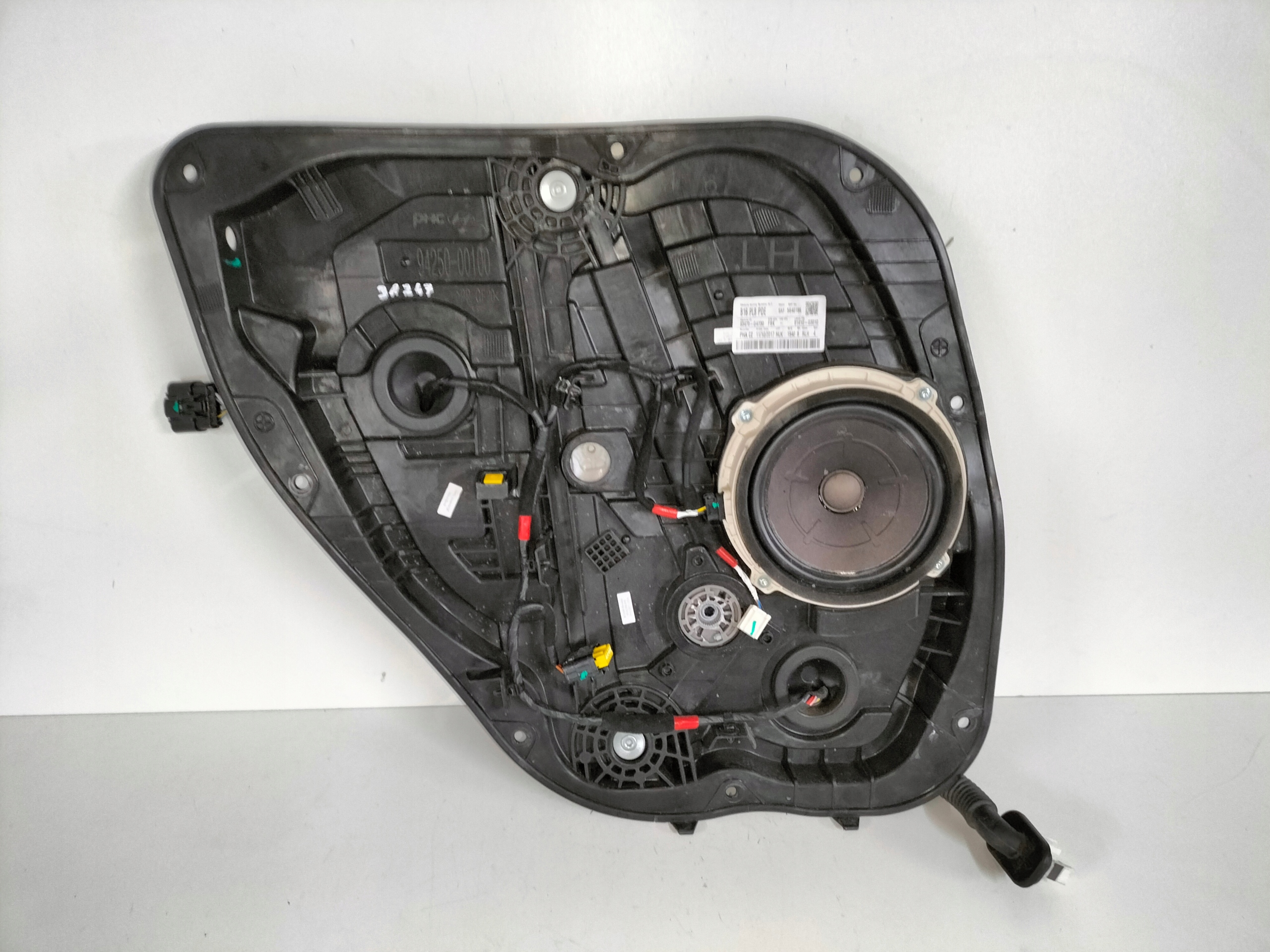 ĽAVÉ ZADNÉ SŤAHOVANIE OKNA HYUNDAI I30 III 17- FASTBACK