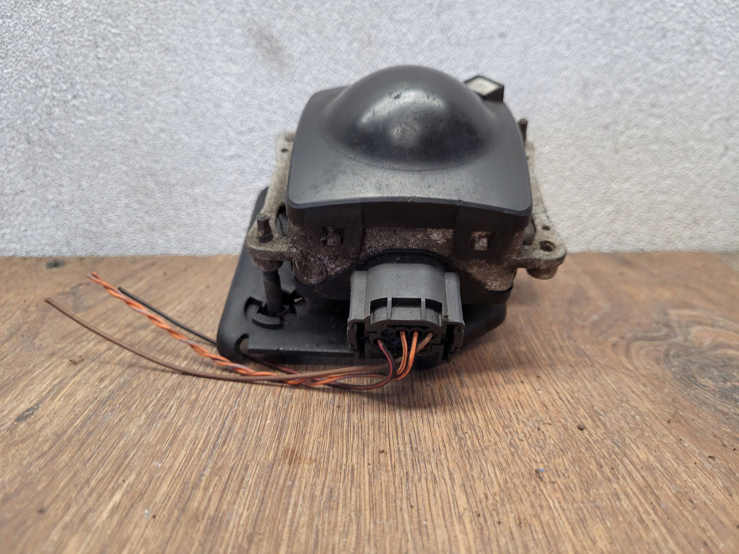 Audi A4 S4 B8 8K 8K0907561 RADAR AKTÍVNY TEMPOMAT