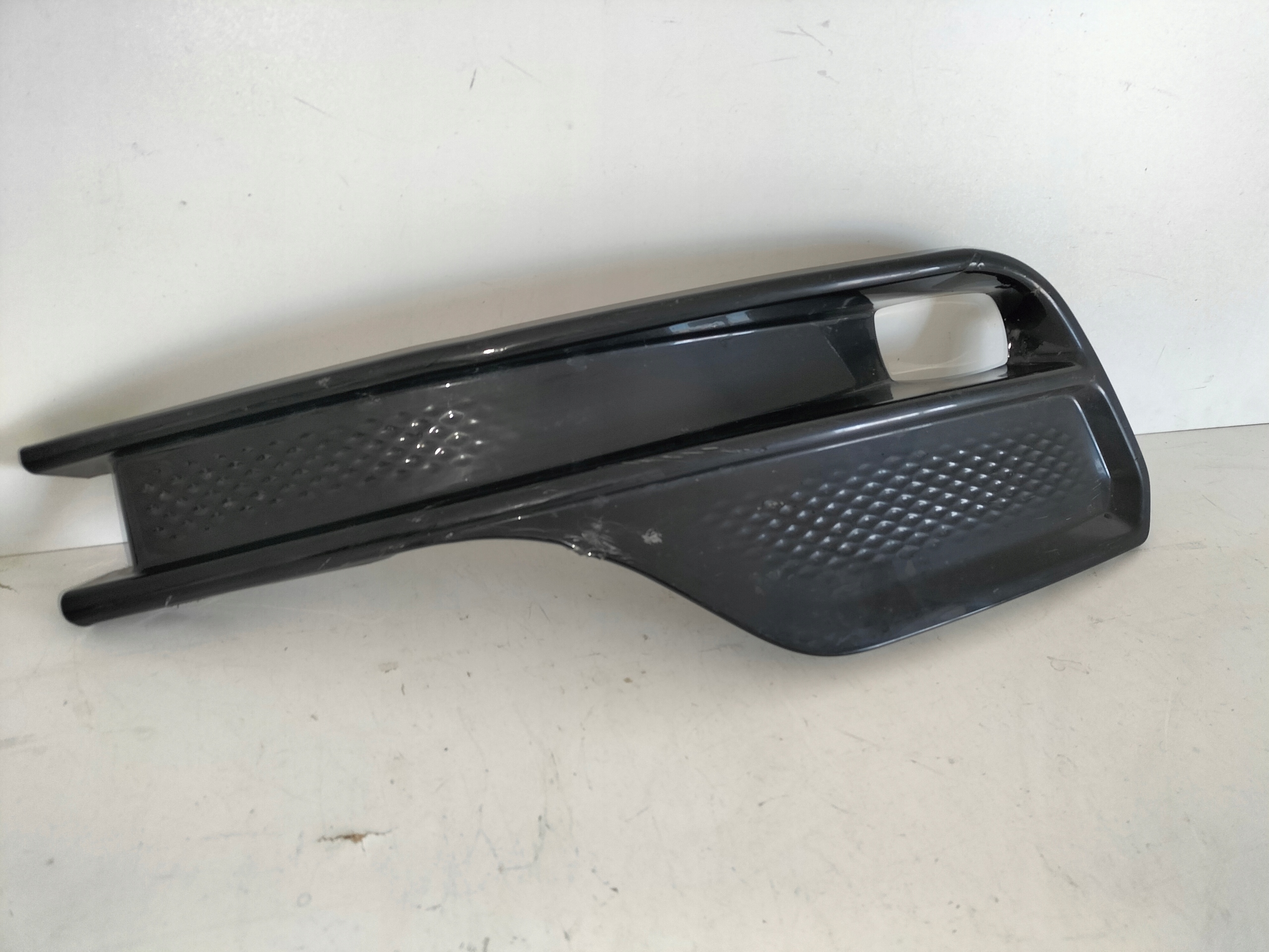 LIŠTA MRIEŽKA PREDNÉHO NÁRAZNÍKA LAVA JEEP COMPASS II LIFT 21-