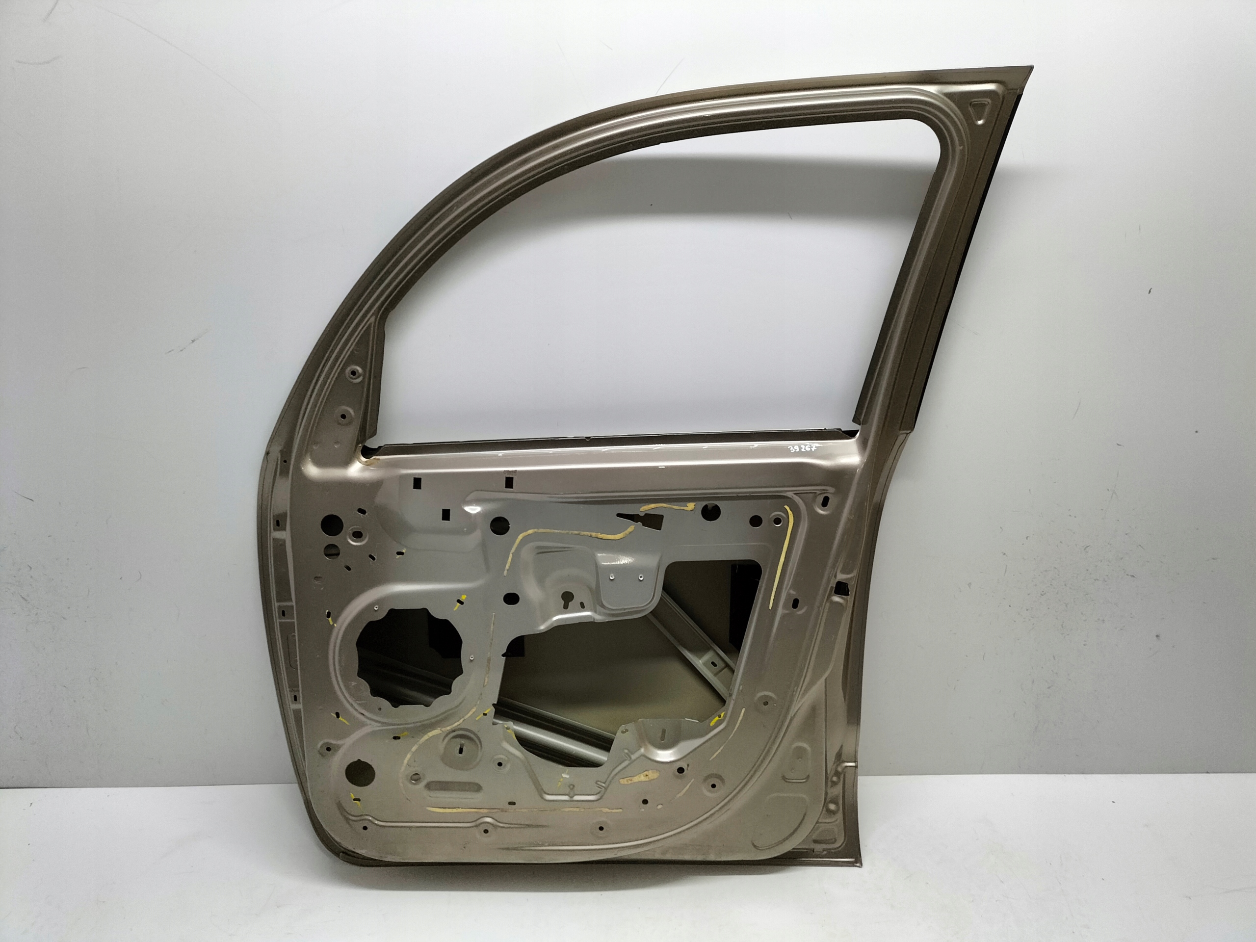 PRAVE PREDNE DVERE CITROEN C3 PICASSO 08-