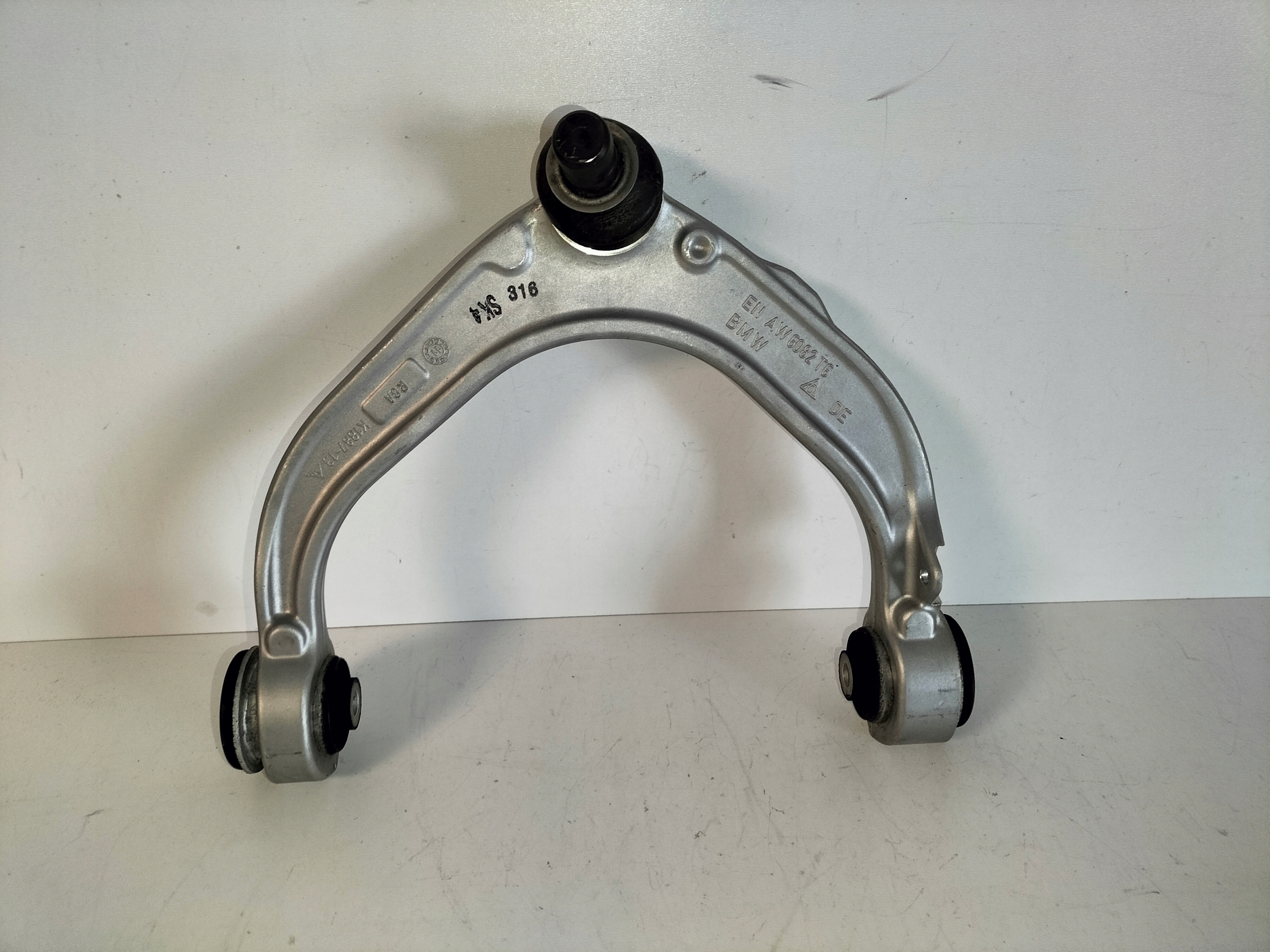 PRAVE PREDNE RAMENO PRIECNE BMW X5 E70 06- BMW X6 E71 08-