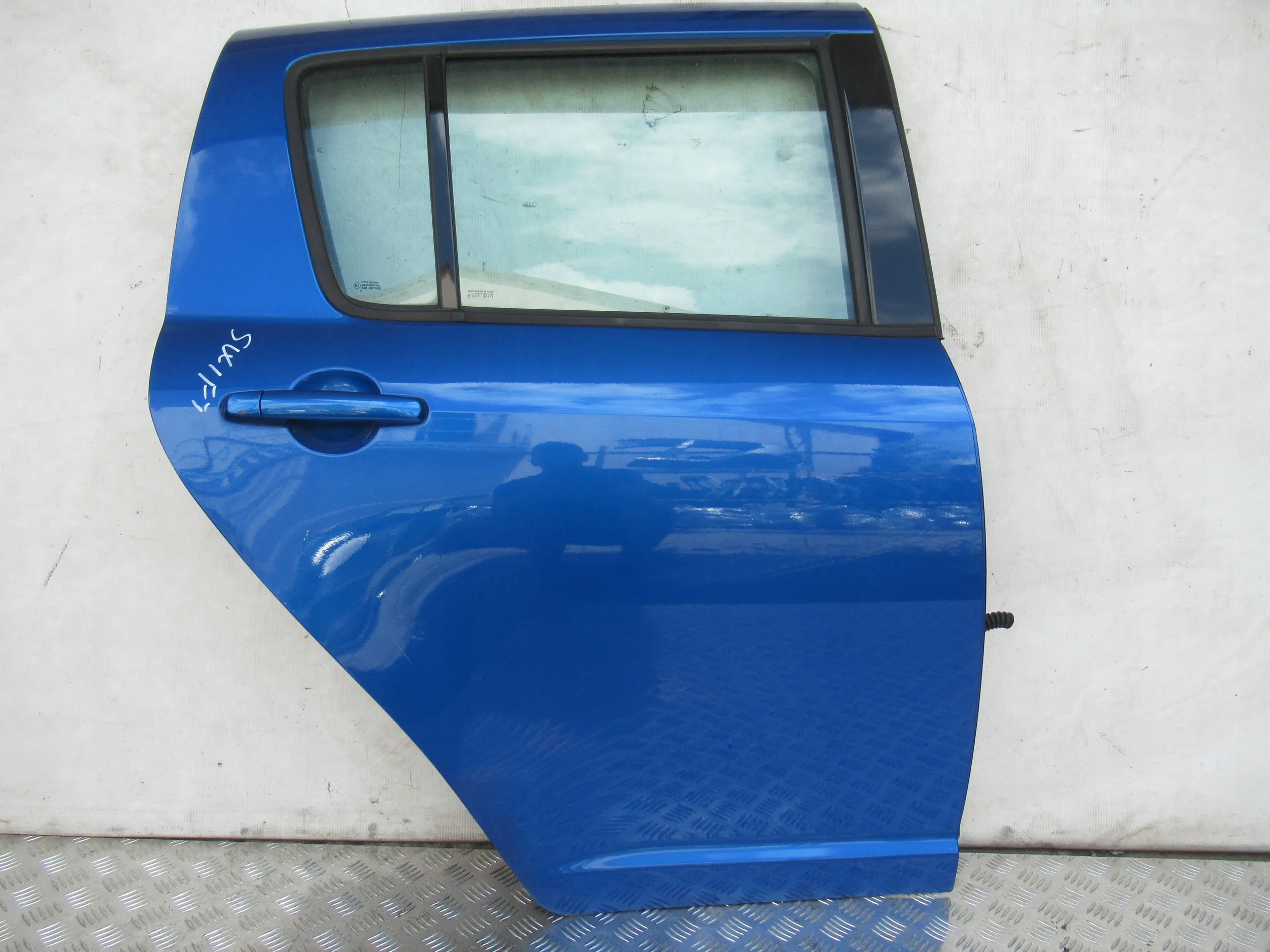 PRAVE ZADNE DVERE SUZUKI SWIFT MK6