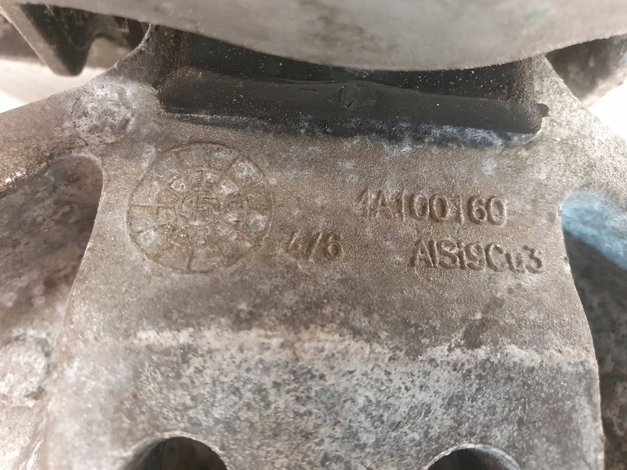 Citroen C4 II Picasso 1.6 HDI 4A100160 DRŽIAK SILENBLOK DRZIAK MOTORA
