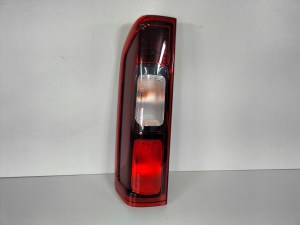 LAVE ZADNE SVETLO RENAULT TRAFIC III VIVARO B 14- LAVE ZADNE SVETLO RENAULT TRAFIC III VIVARO B 14-