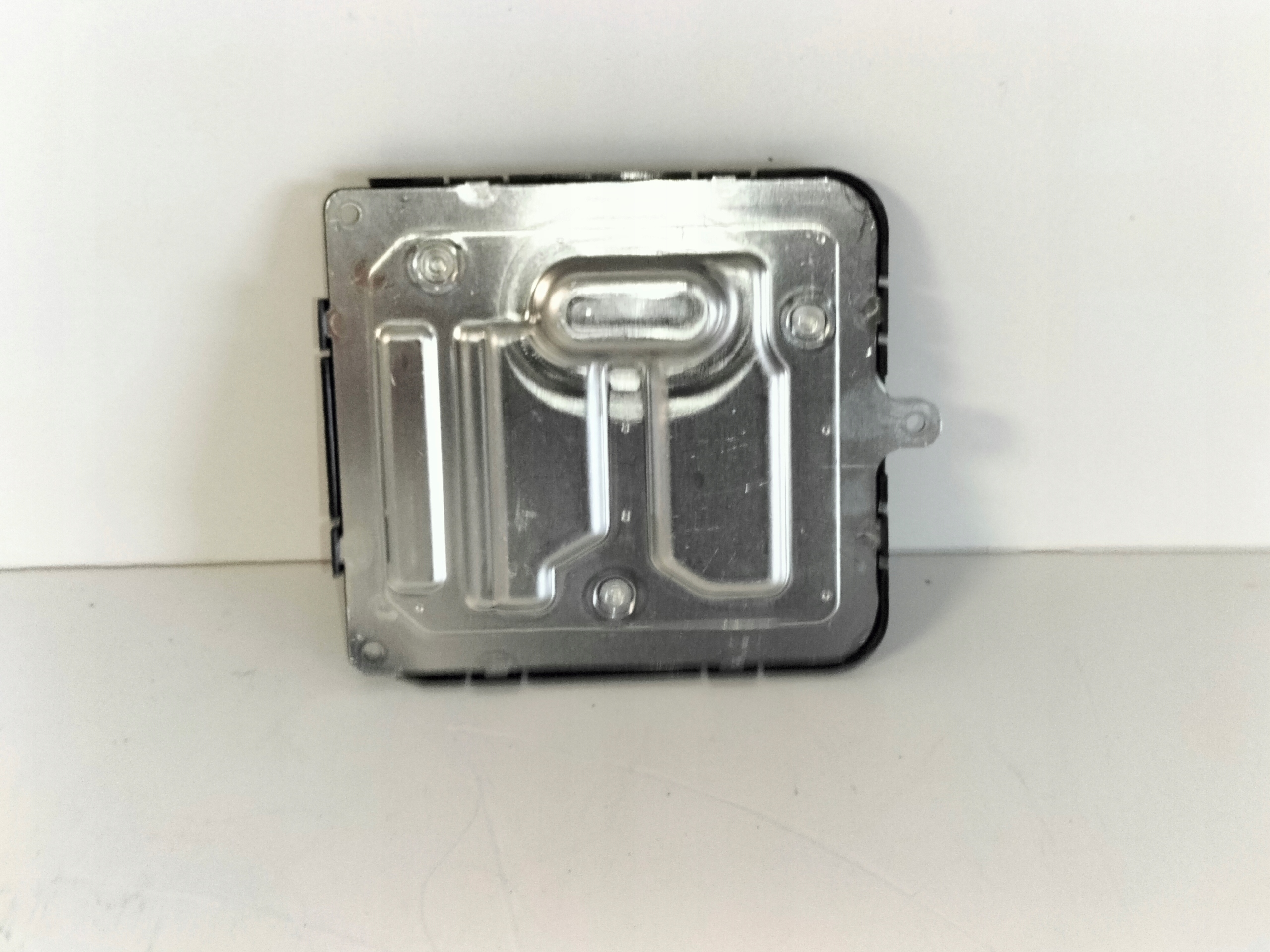 MENIČ NAPÄTIA MODUL SVETLA LED VOLVO S60 V60 18- S90 V90 17- XC40 18- XC60 II