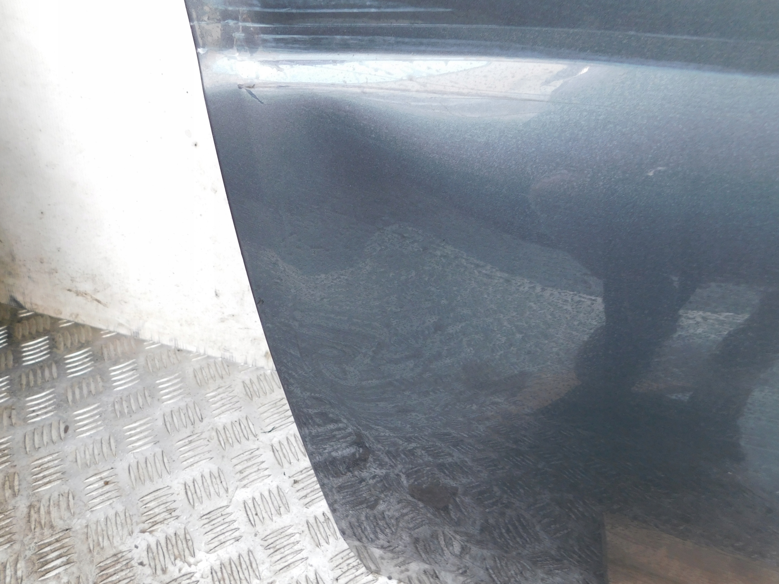 PRAVE DVERE VOLVO C30