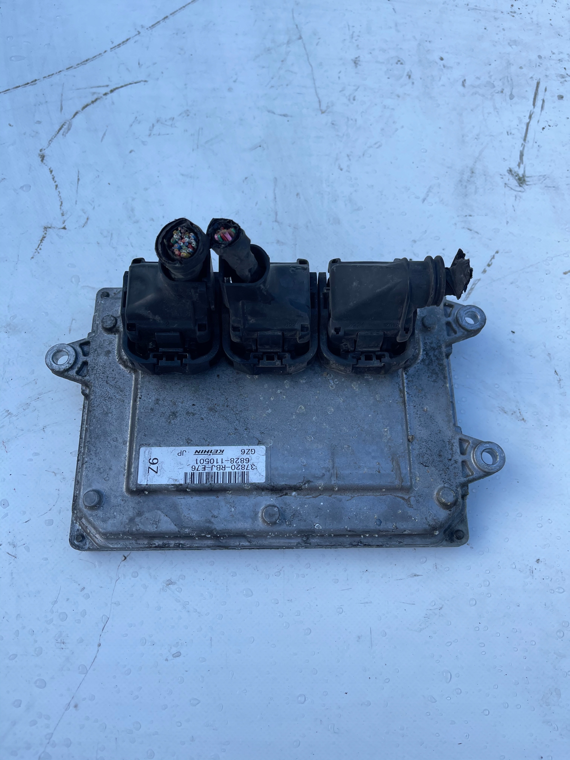 RIADIACA JEDNOTKA 37820-RBJ-E76 HONDA INSIGHT 1.3