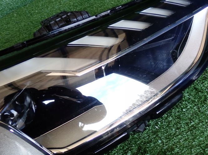 AUDI A4 B9 FULL LED LIFT 19- PRAVE PREDNE SVETLO