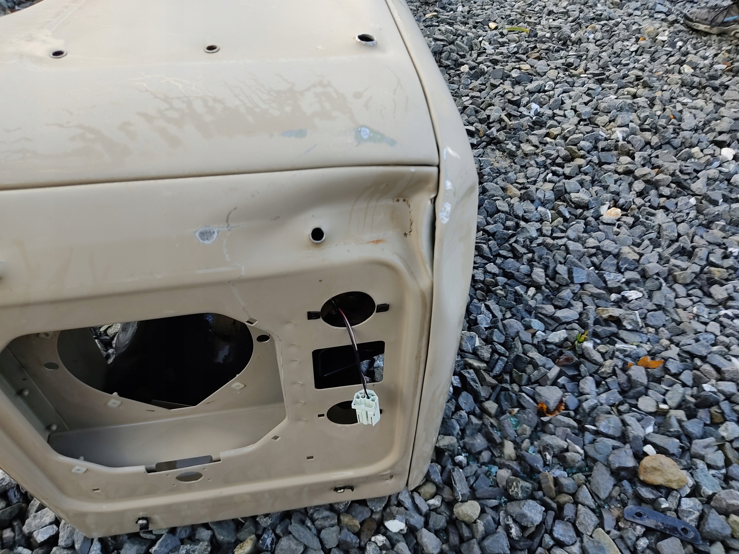 ĽAVÝ PREDNÝ BLATNÍK LAND ROVER DEFENDER 1999-2014