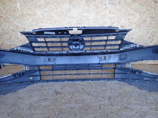 VW PASSAT  B8 HIGHLINE LIFT 19- PREDNÝ NÁRAZNÍK