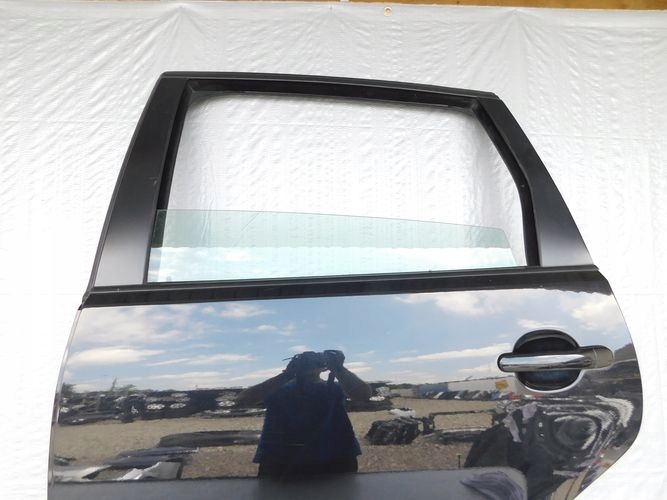 VW POLO 01-09 LAVE ZADNE DVERE KPL