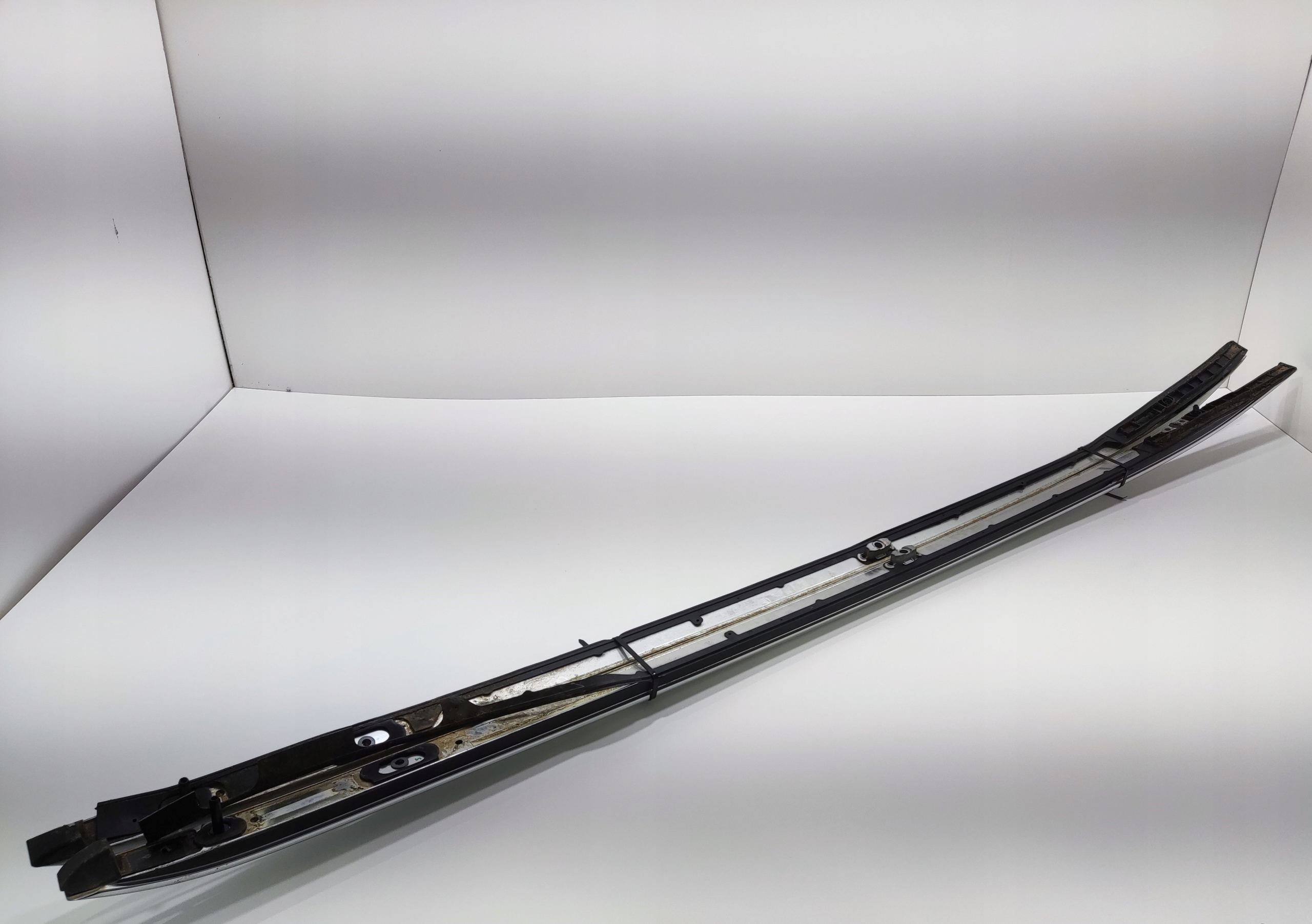 ORIGINÁLNE STREŠNÉ NOSIČE PEUGEOT 508 I SW KOMBI 98028098VV 10-14