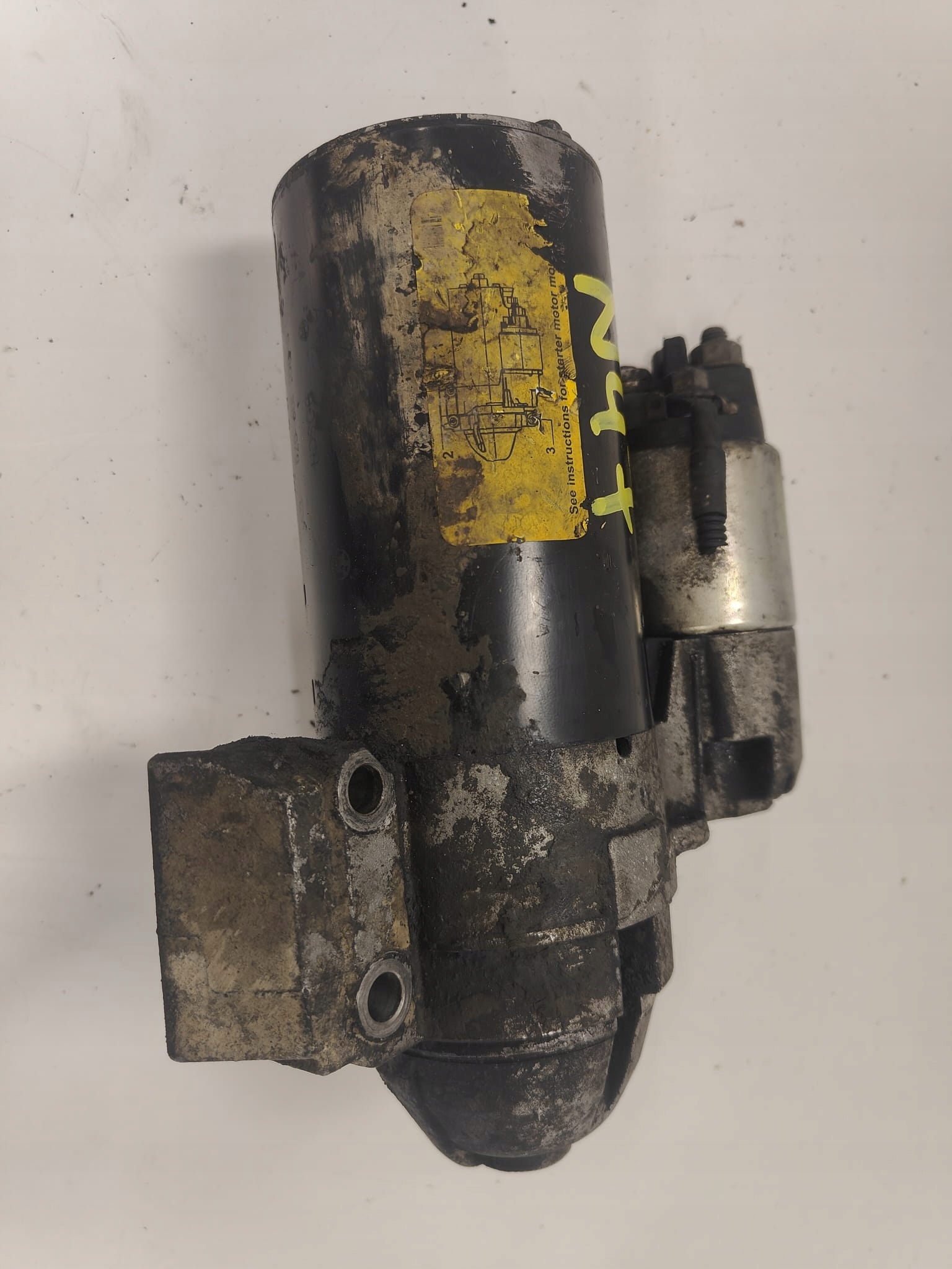 BMW 2.0 diesel n47 0001109070 STARTER