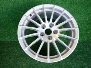 AUDI A4 B9 7,5Jx17 ET29 5×112 HLINIKOVY DISK ELEKTRON AUDI A4 B9 7,5Jx17 ET29 5×112 HLINIKOVY DISK ELEKTRON