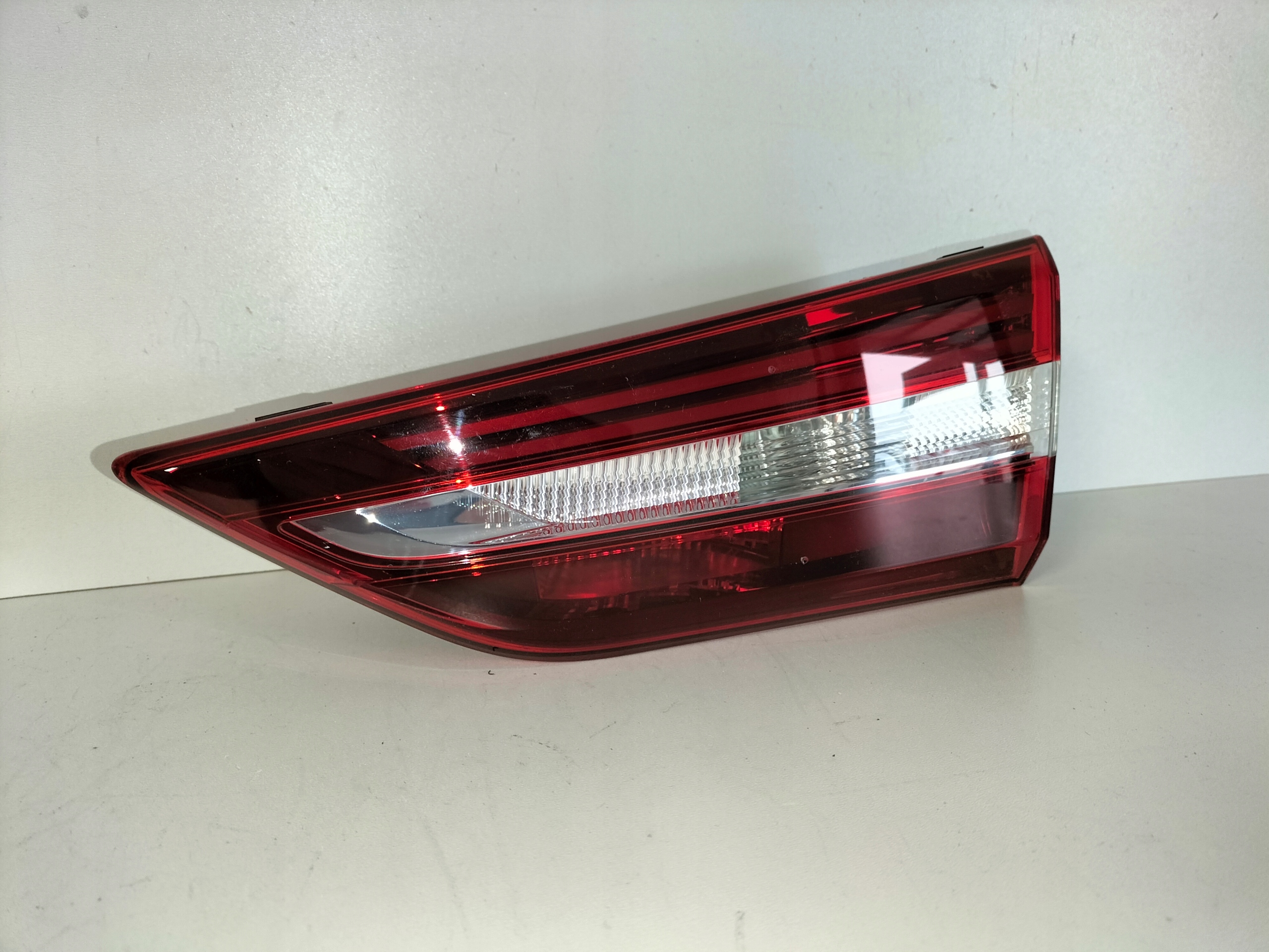 PRAVE ZADNE SVETLO OPEL GRANDLAND X 17-21 +LED