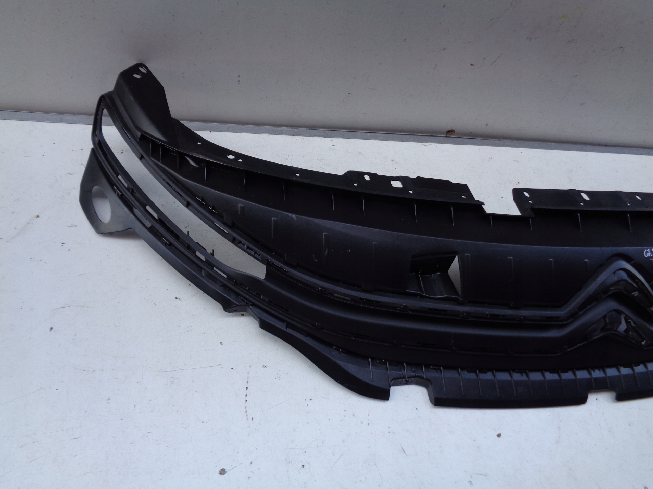MRIEZKA LISTA CITROEN BERLINGO IV 18-