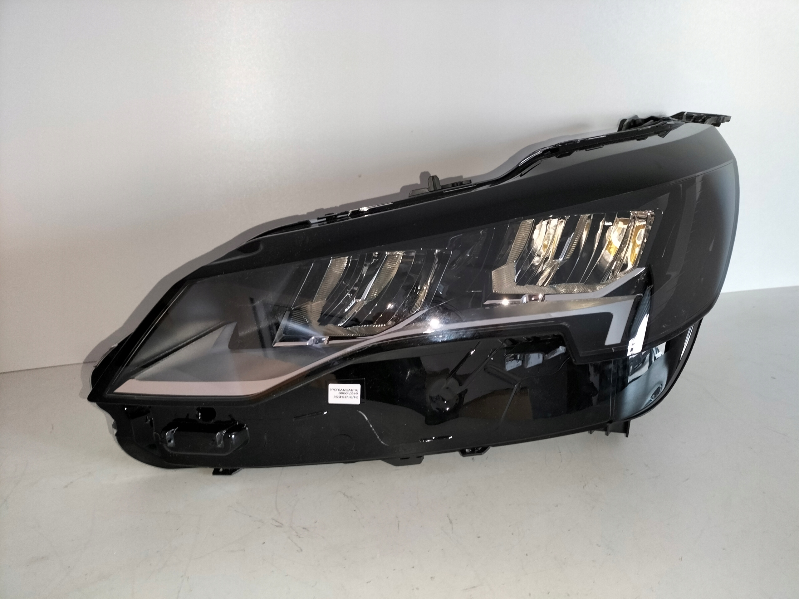 LAVE PREDNE SVETLO PEUGEOT 3008 II 5008 II LIFT 20- FULL LED TE