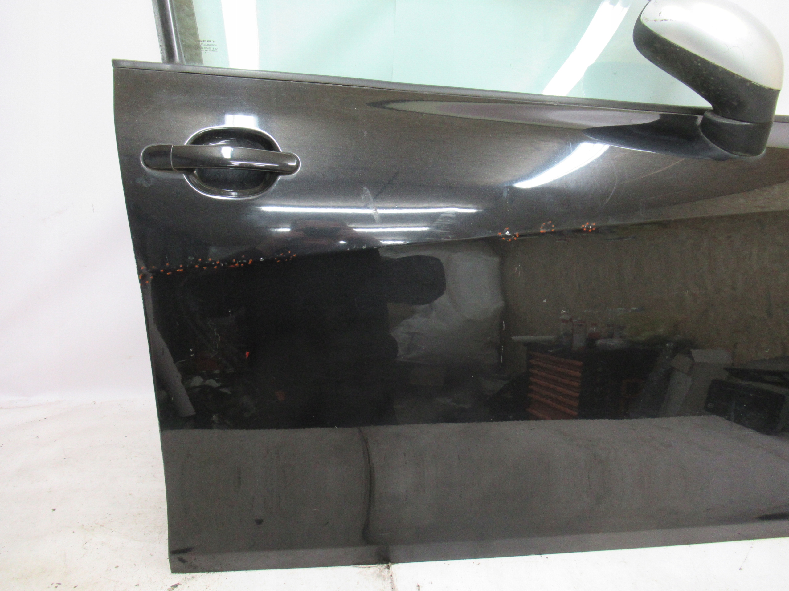 PRAVÉ PREDNÉ DVERE SEAT IBIZA 6J 08-