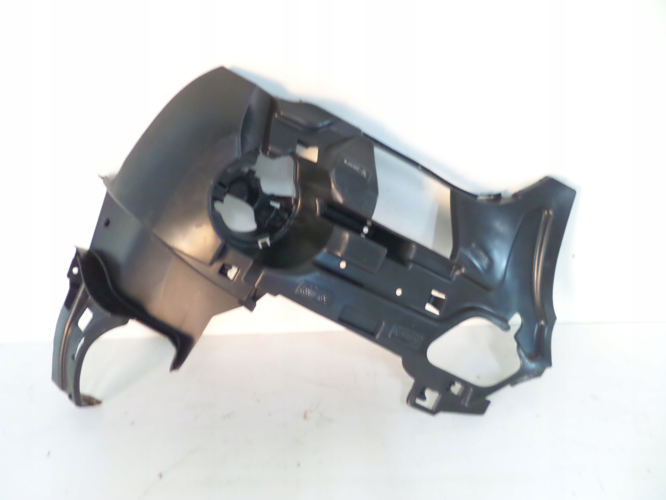 PRAVY PREDNY DRZIAK BMW X1 F48 15-