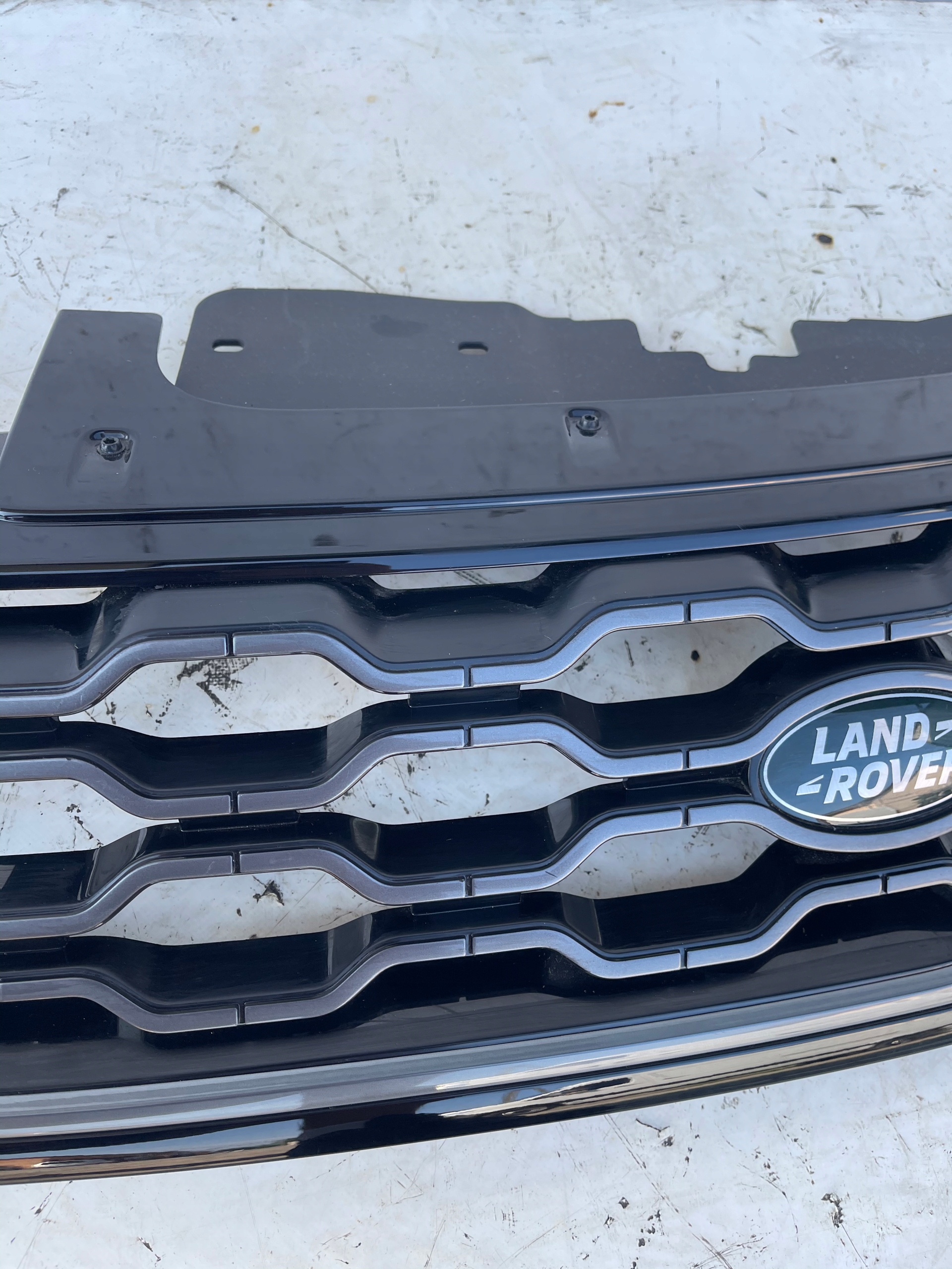 MRIEZKA LISTA LAND ROVER EVOQUE II 18-