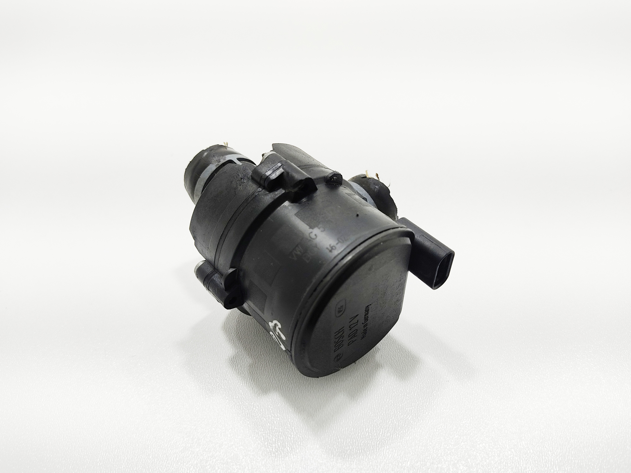 POMOCNÁ VODNÁ PUMPA IBIZA IV 1.4 TDI 5C0965561