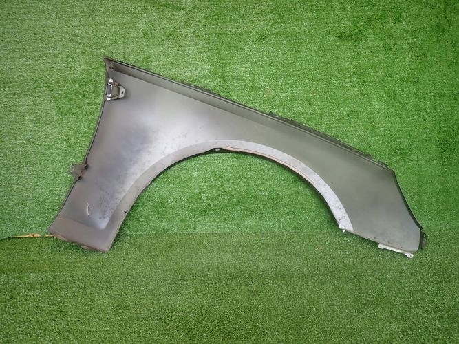 AUDI A4 B9 LIFT 19- ĽAVÝ PREDNÝ BLATNÍK