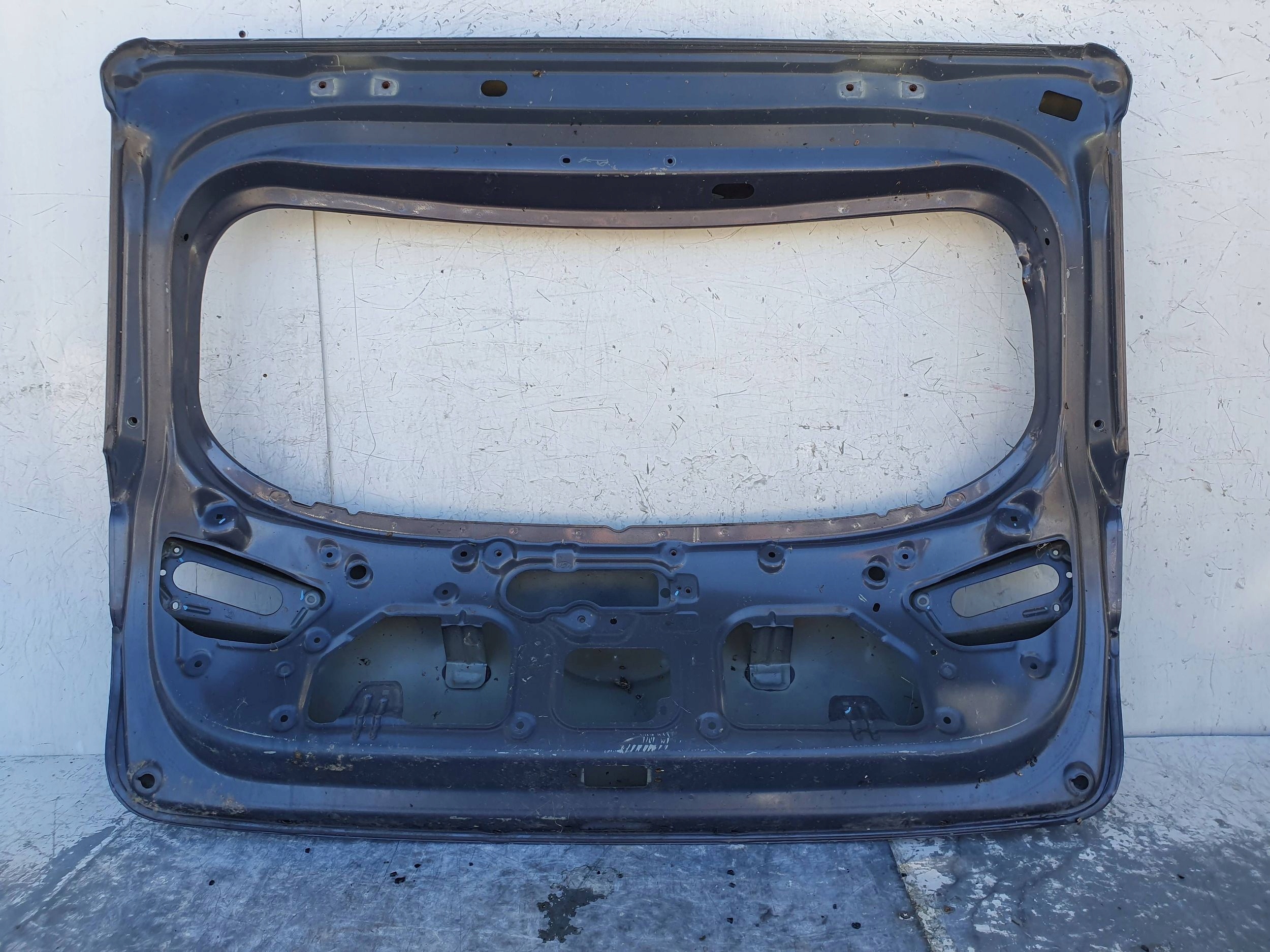 Hyundai i20 II 2 ZADNA KAPOTA