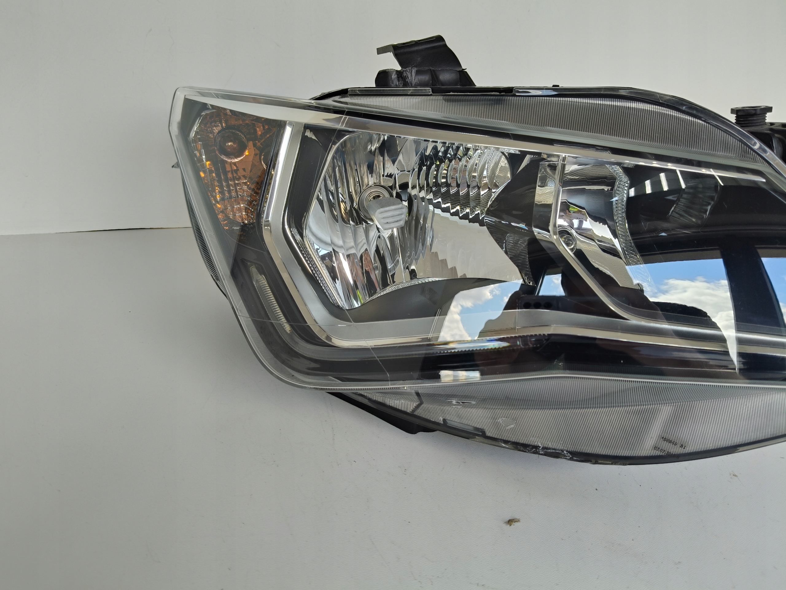 PRAVE PREDNE SVETLO SEAT IBIZA 6J 6J0 12-16 LIFT LED