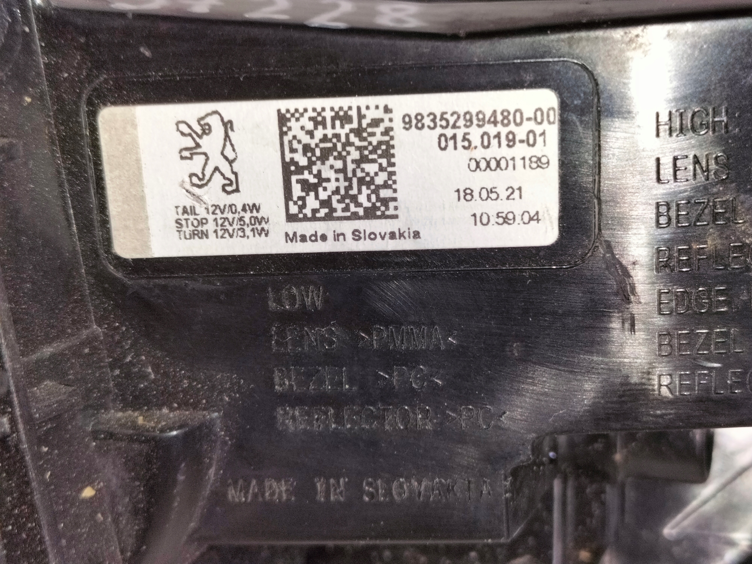 LAVE ZADNE SVETLO PEUGEOT 308 III T10 21- LED