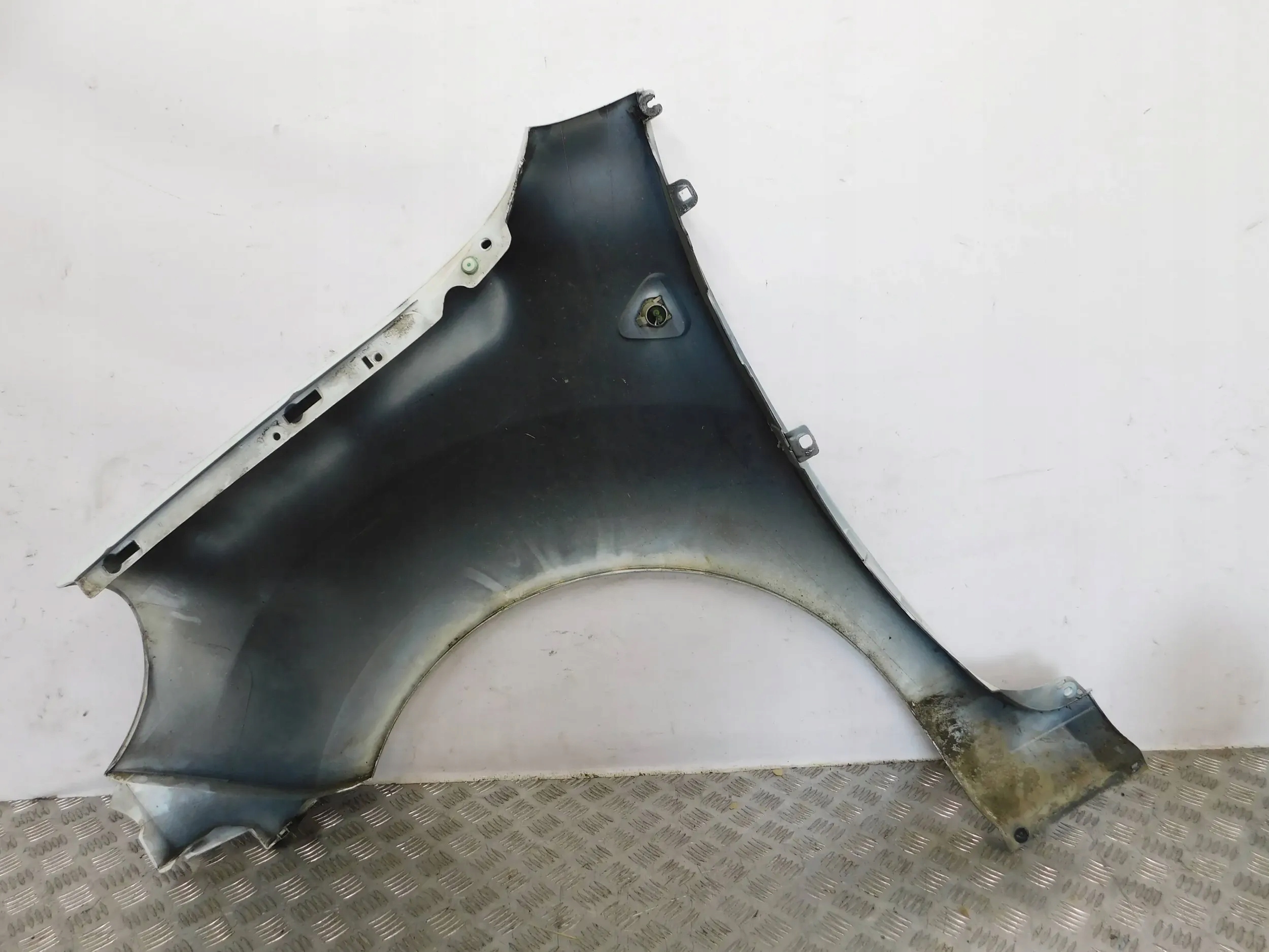 BLATNIK PREDNÝ PRAVY RENAULT KANGOO II 08-