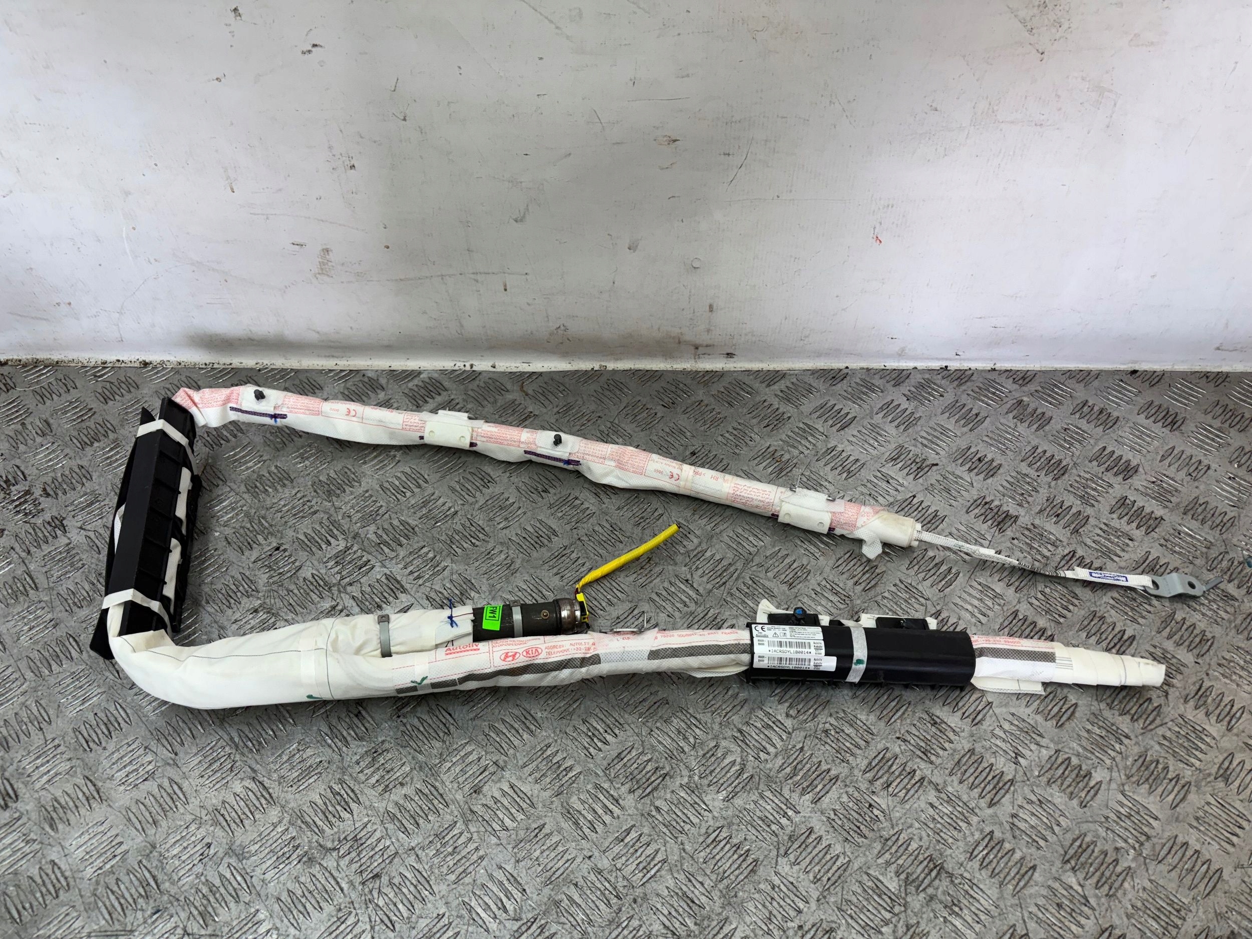 PRAVY STROPNY AIRBAG HYUNDAI I10 II 13-