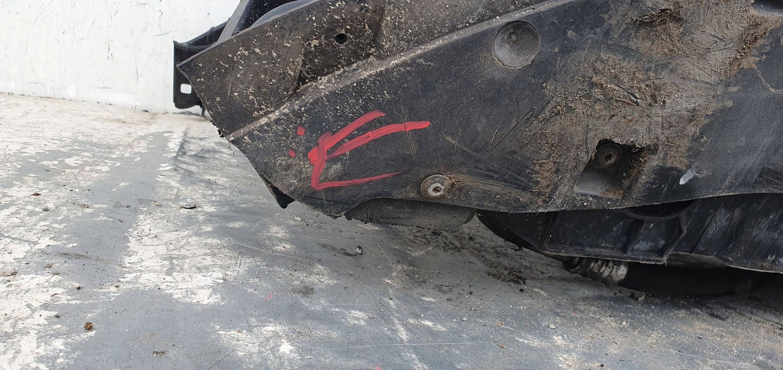 Audi A3 lift 8P 1.6 fsi 08-012 8P0805594C PREDNE CELO
