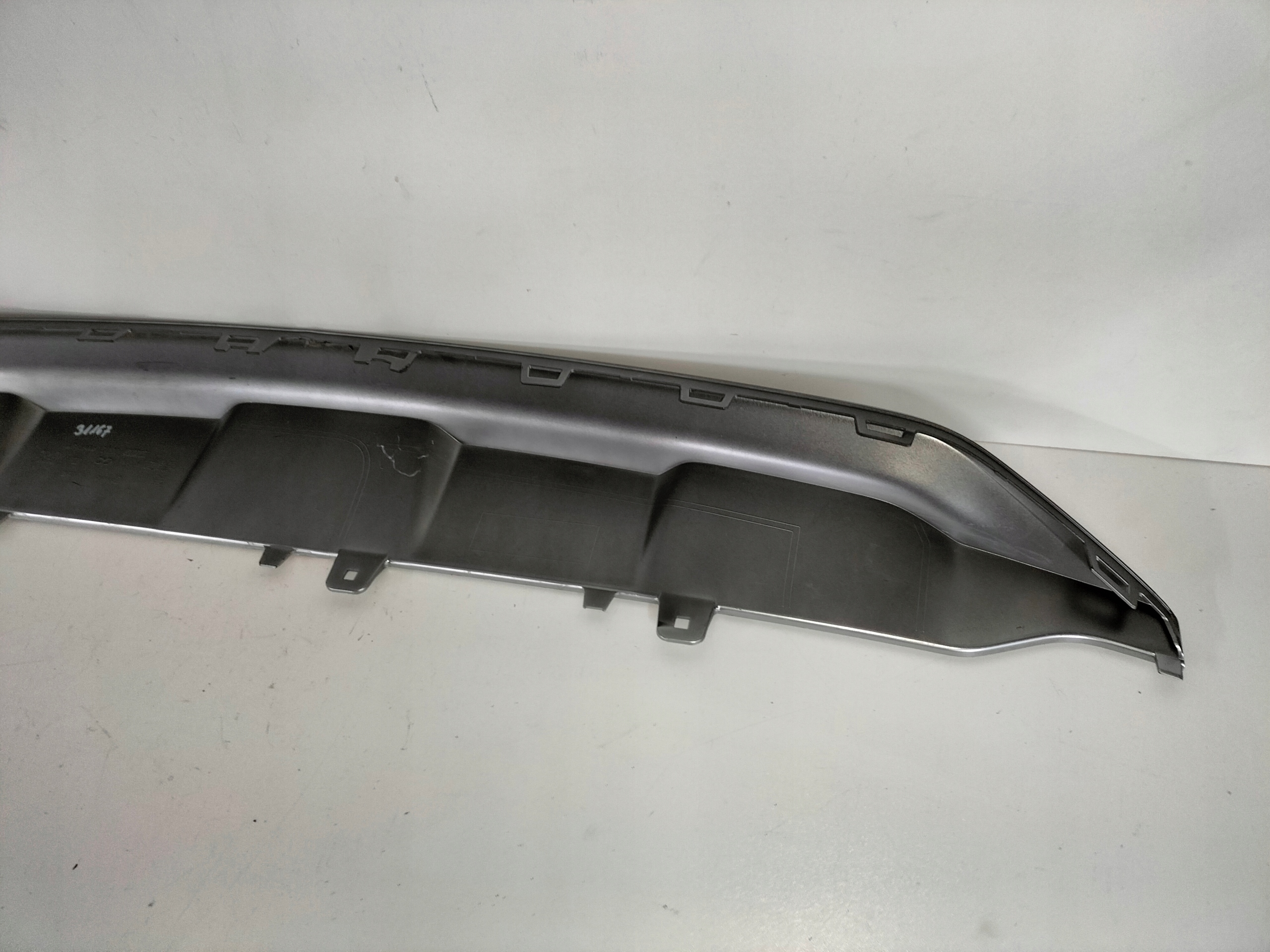 SPOJLER LIŠTA ZADNÉHO NÁRAZNÍKA AUDI A6 C8 18- KOMBI ALLROAD QUATTRO