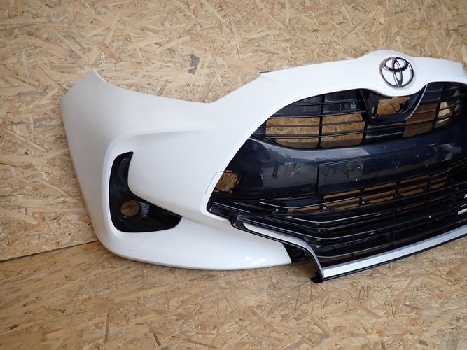 TOYOTA YARIS IV PREDNÝ NÁRAZNÍK