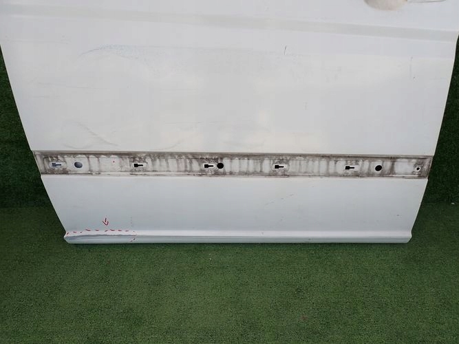 MERCEDES VITO 639 W639 03- PRAVE POSUVNE DVERE
