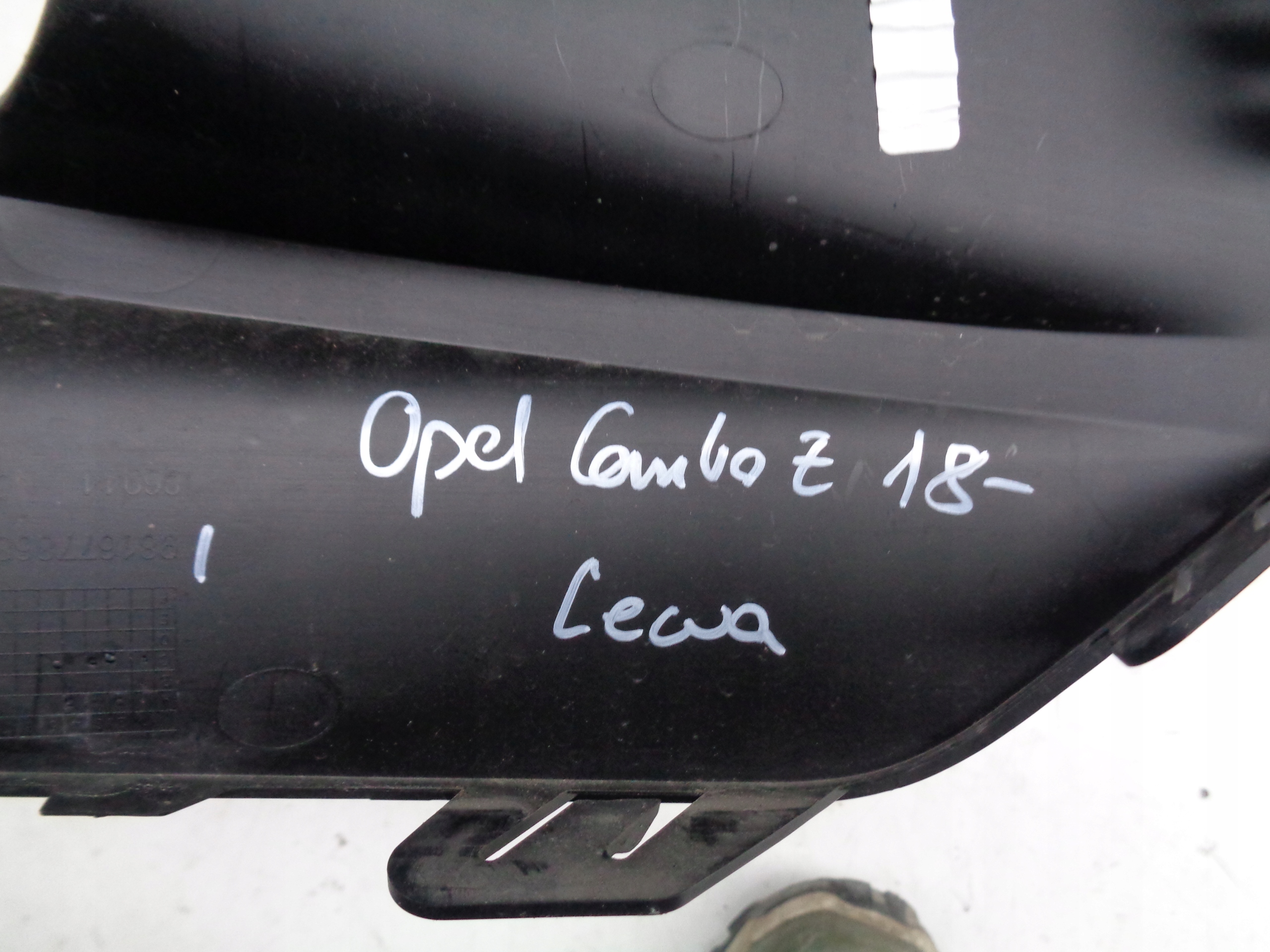 ĽAVÁ LIŠTA NÁRAZNÍKA  OPEL COMBO E 18-