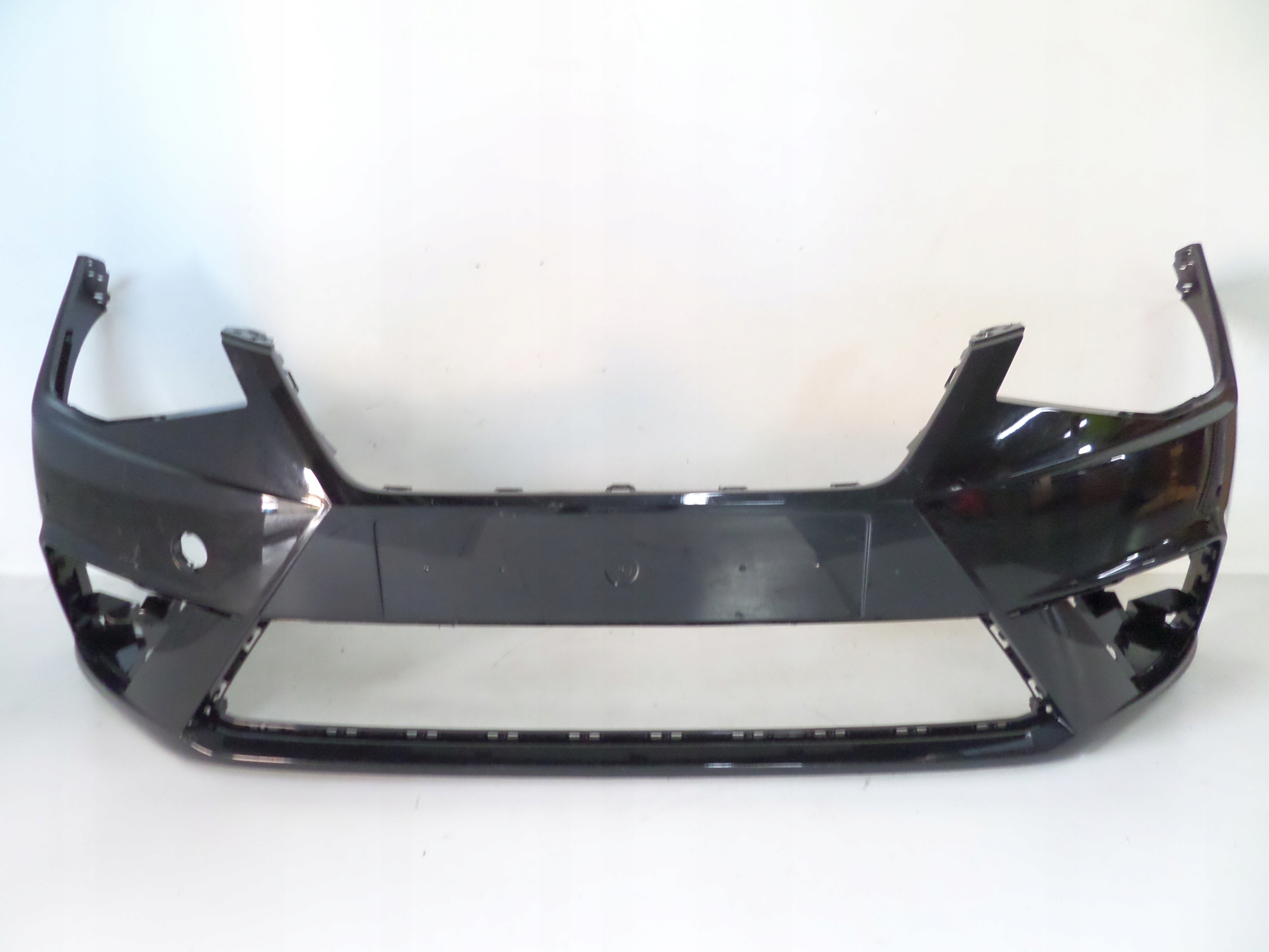 PREDNÝ NÁRAZNÍK SEAT IBIZA V 6F0 17-