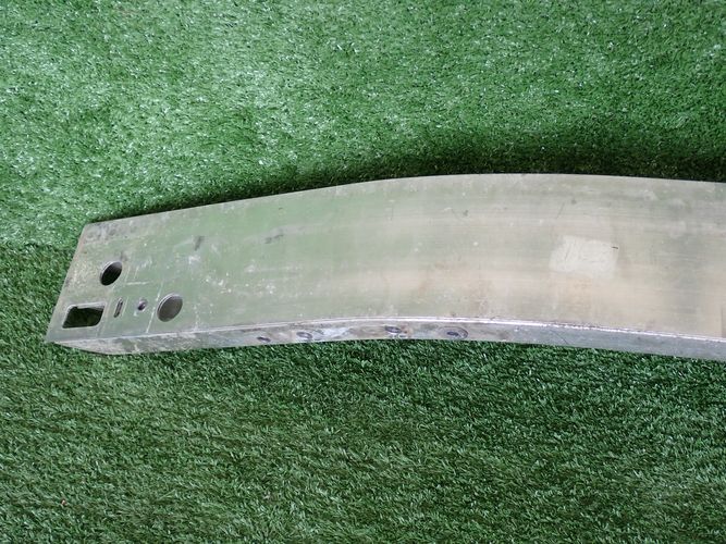 BMW 2 F45 F46 VYSTUHA PREDNEHO NARAZNIKA