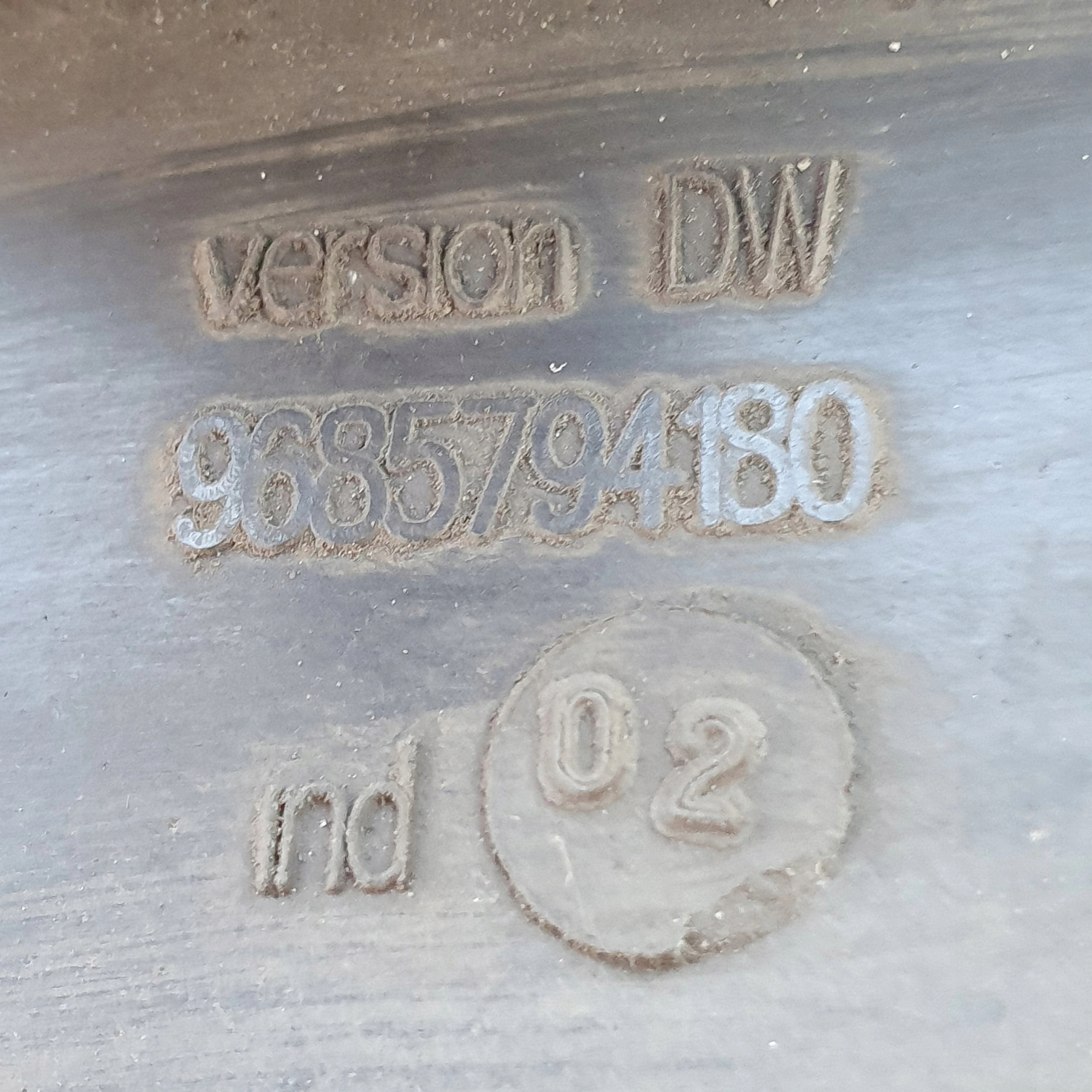 PEUGEOT 508 I 2.0 HDI PREDNÉ ČELO