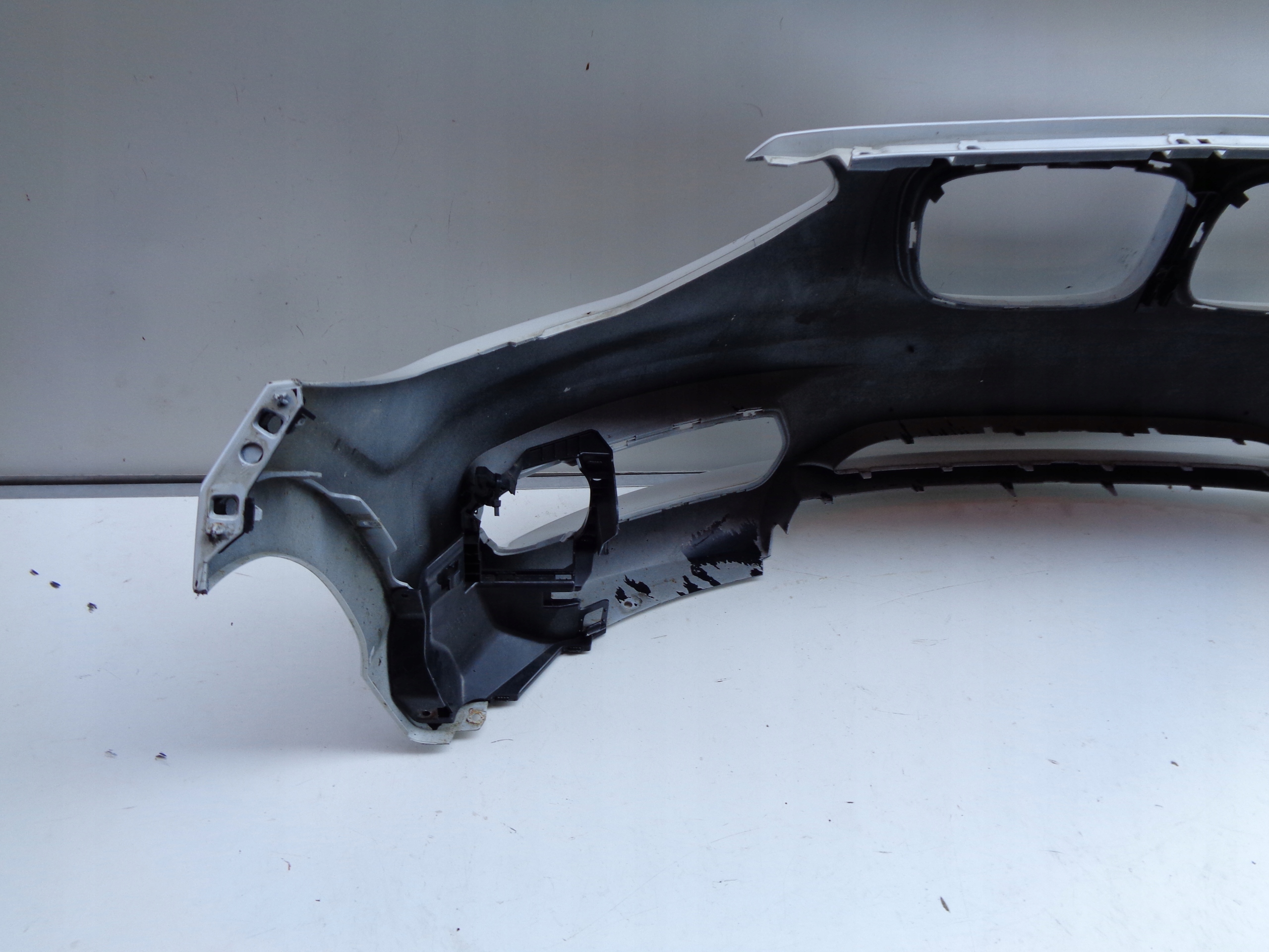 PREDNÝ NÁRAZNÍK BMW 1 F20 F21 10-14 NR 21901